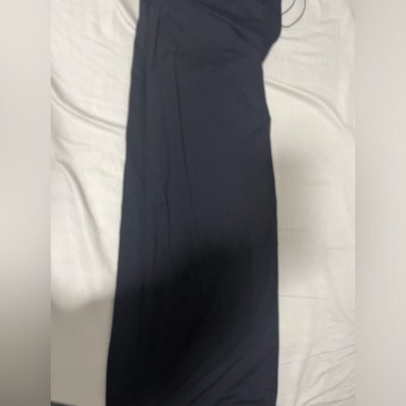 MESHKI Rosalind Recycled Nylon One Shoulder Midi Dress - Picture 3 of 4